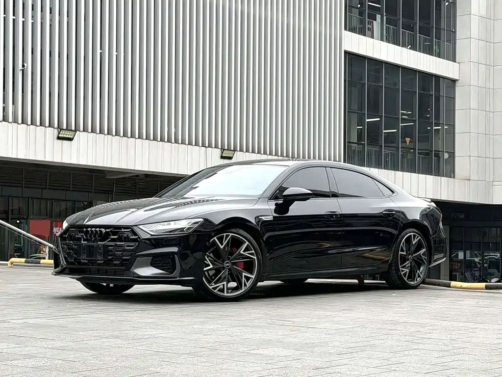 Audi A7L 2024 45 TFSI quattro S-line