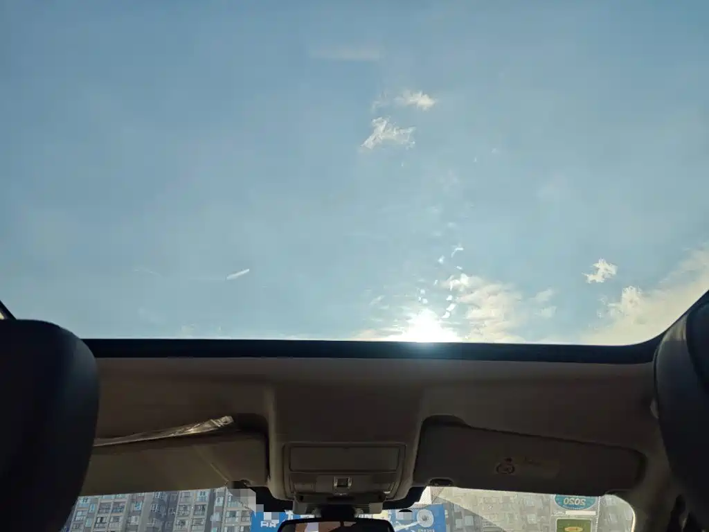 Land Rover Discovery Sport — миниатюра 18