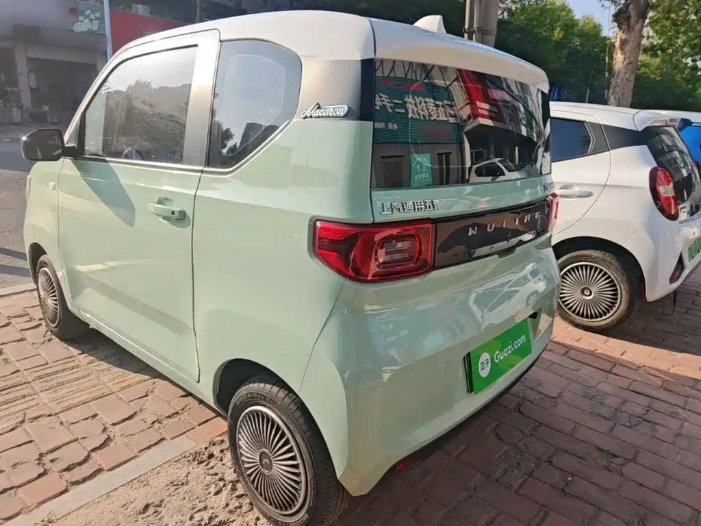 Wuling MINIEV — миниатюра 5