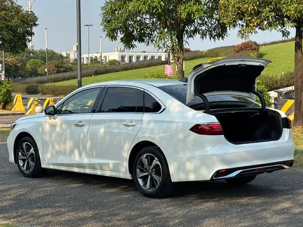 GAC Motor Trumpchi GA6 — миниатюра 14