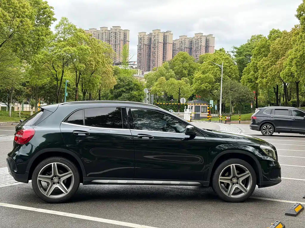 Mercedes-Benz GLA — миниатюра 7