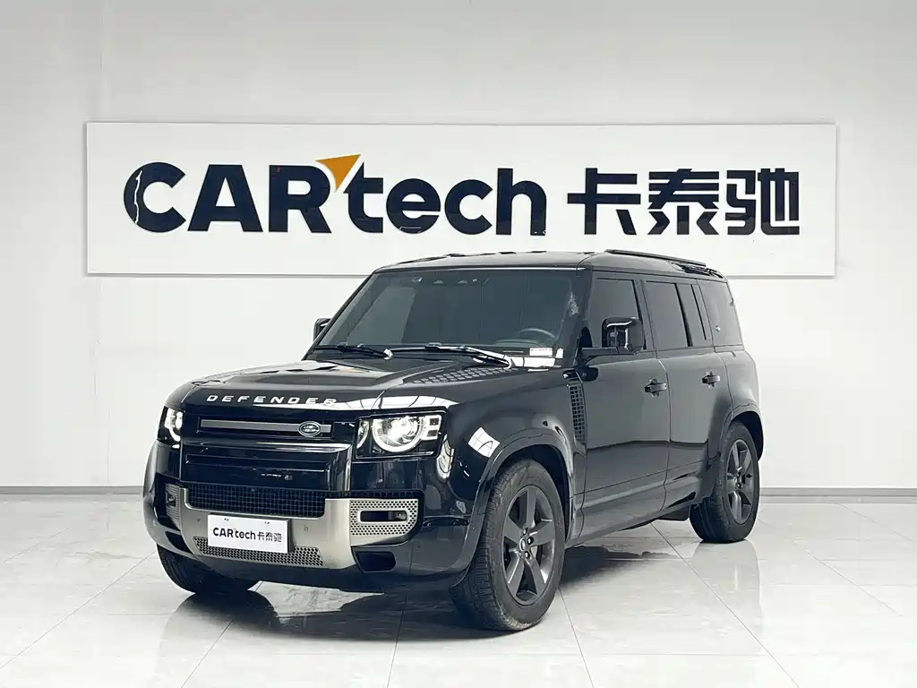 Land Rover Defender 2023