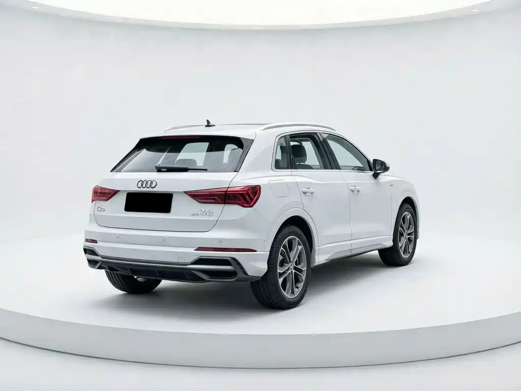 Audi Q3 2023 40 TFSI Fashion