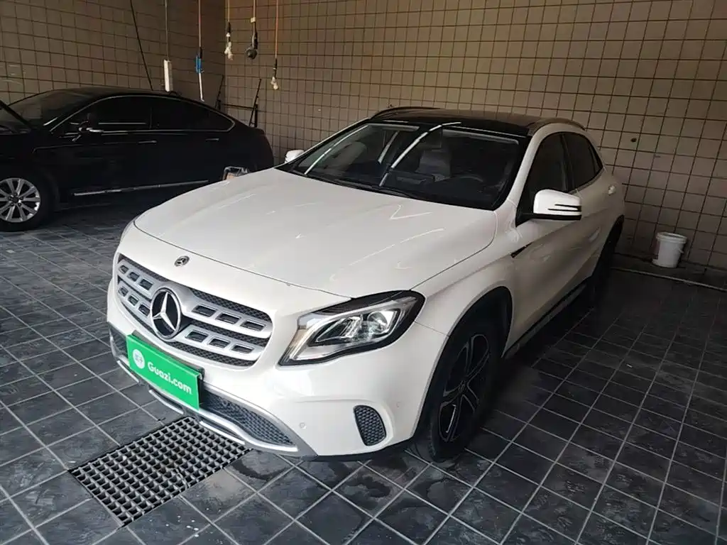 Купить Mercedes-Benz GLA