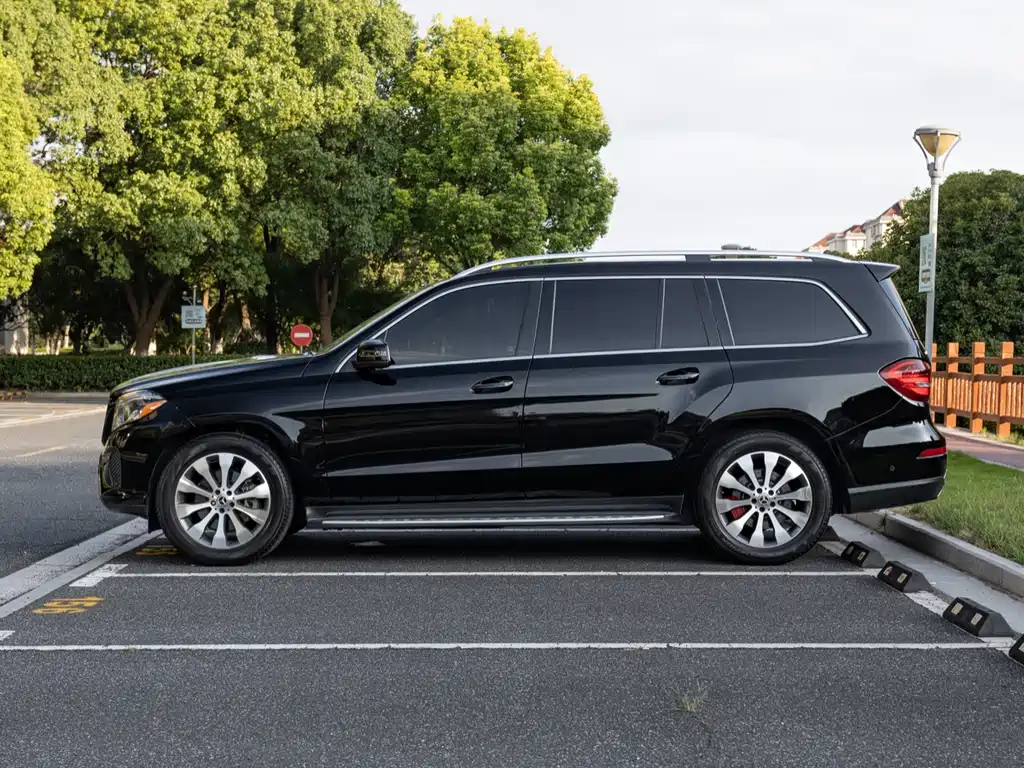 Mercedes-Benz GLS Facelift GLS 400 4MATIC Luxury Type, фото 4