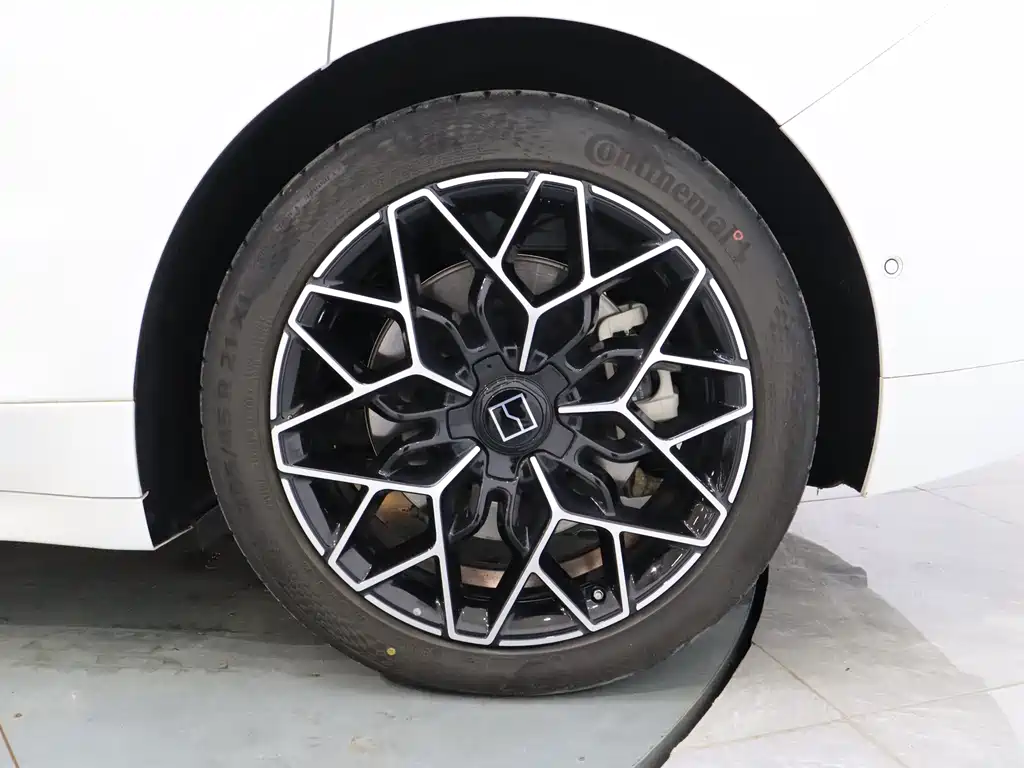 ZEEKR EXTREME KRYPTON 001