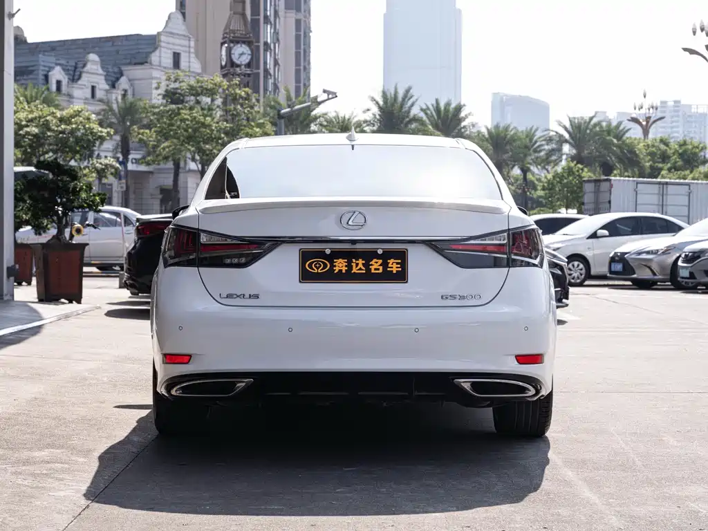 Lexus GS — миниатюра 5