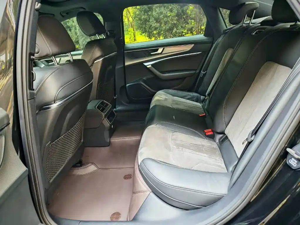 Audi A6L New Energy — миниатюра 4