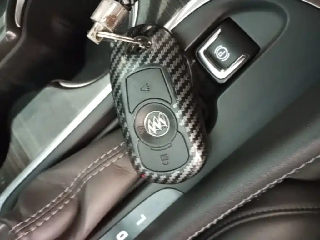 Buick Envision Plus — миниатюра 9