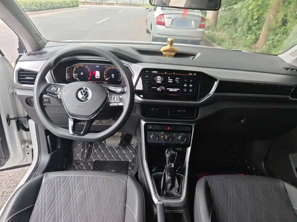 Volkswagen T-Cross — миниатюра 10
