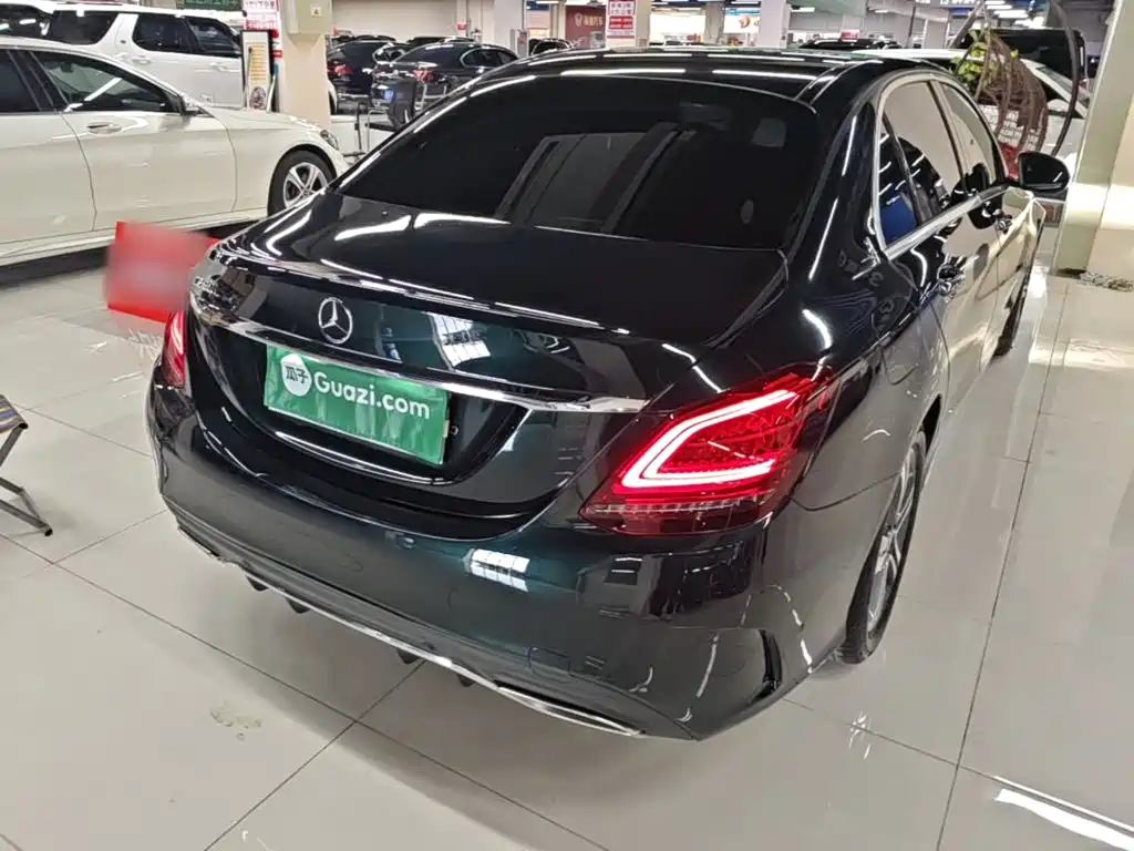 Mercedes-Benz C-Class — миниатюра 7