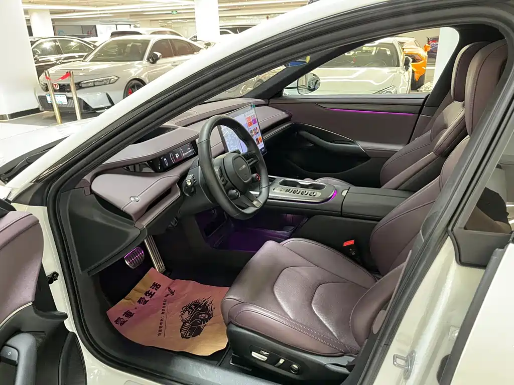 XIAOMI CAR XIAOMI SU7