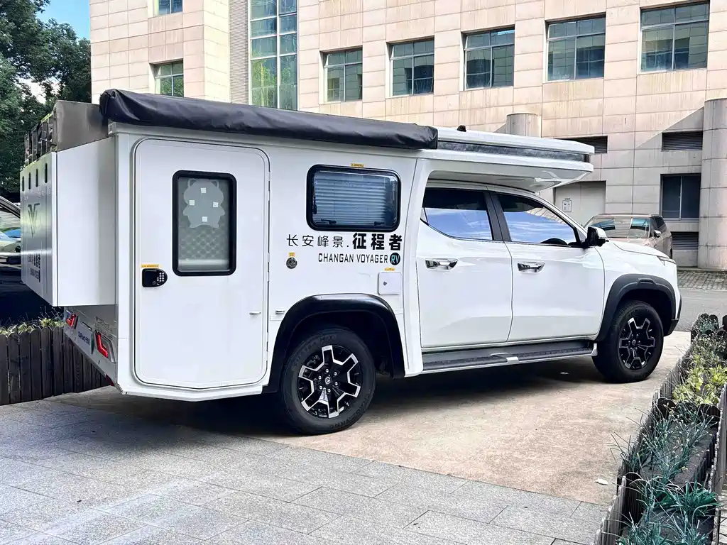 Changan 峰景房车 — миниатюра 3