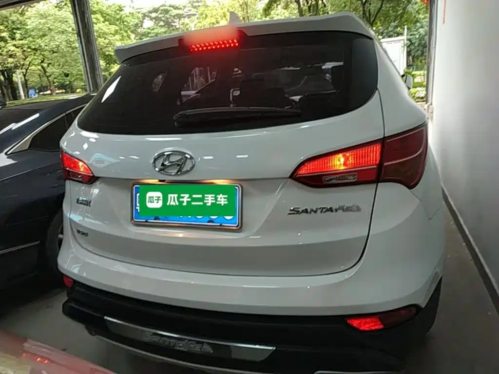 Hyundai Santa Fe — миниатюра 6