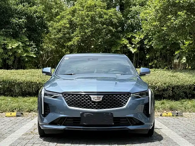 CADILLAC CT4