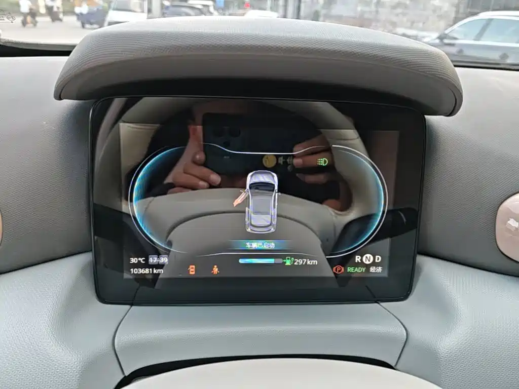 Leapmotor Leapmotor T03 — миниатюра 12