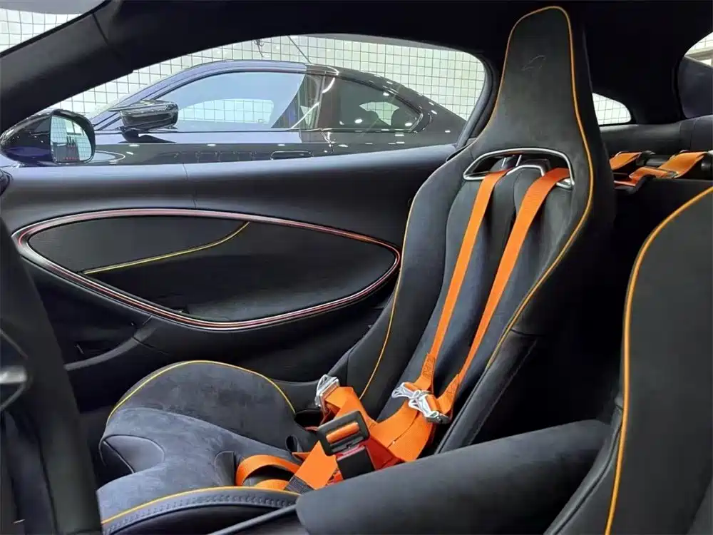 McLaren Artura 2025 3.0T Hybrid Coupe