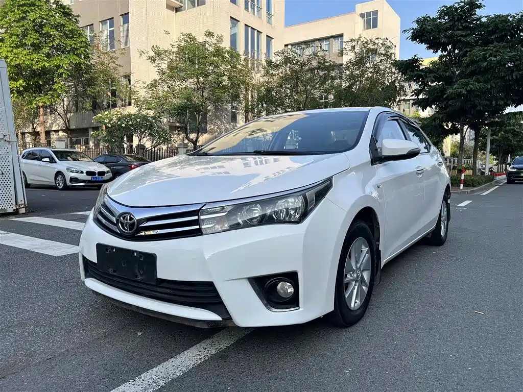 Toyota Corolla 2015
