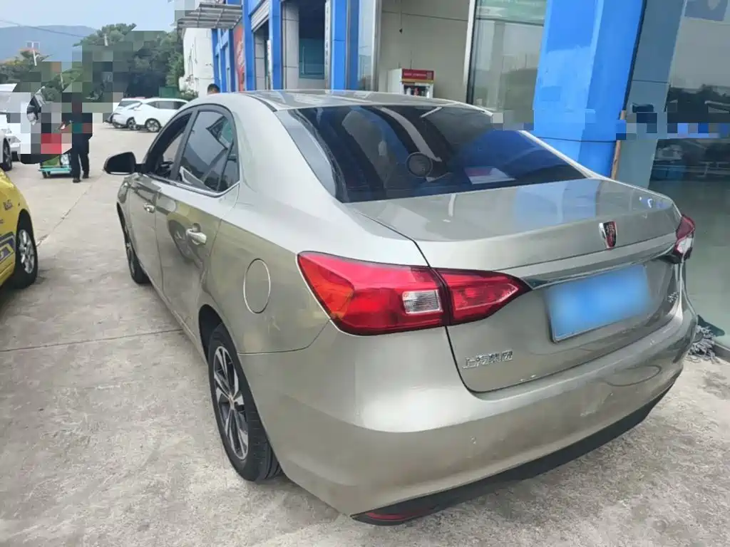 Roewe 360 — миниатюра 5