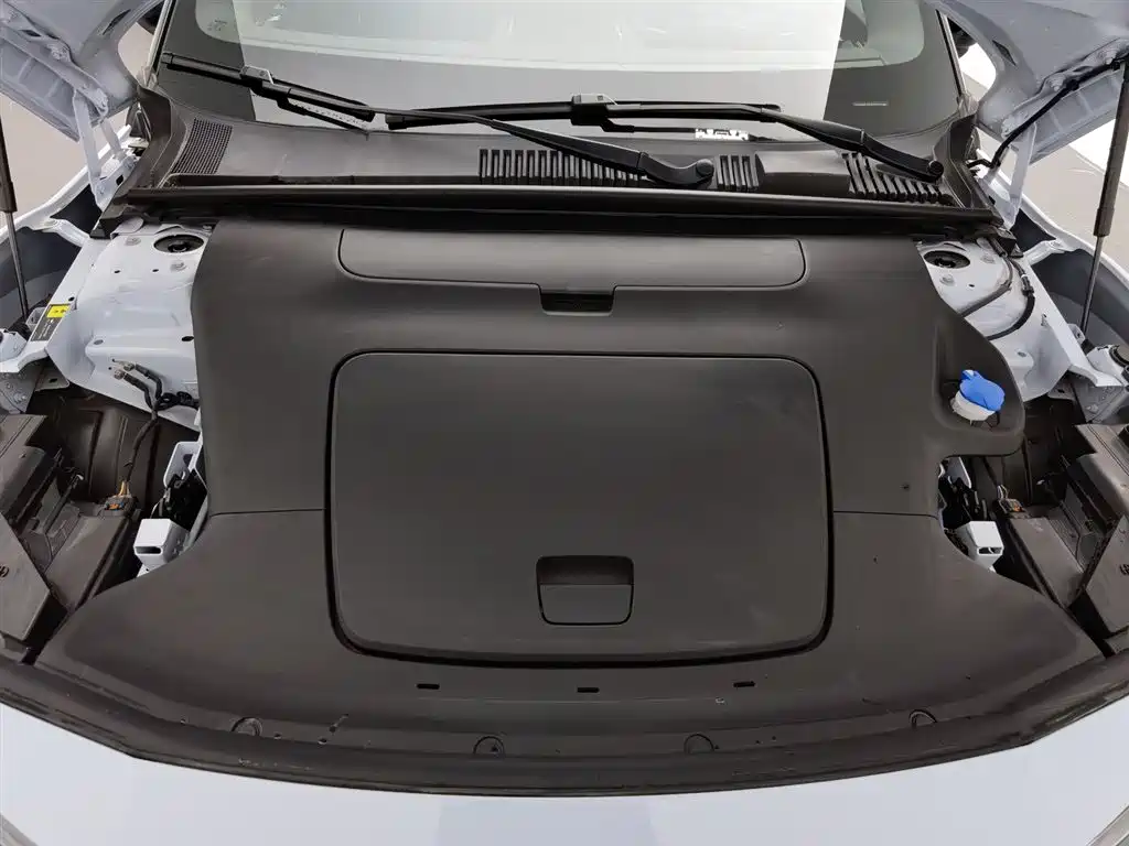 Volvo EX30 2025 Plus