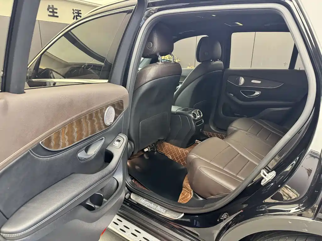 Mercedes-Benz GLC 2020 GLC 300 L 4MATIC