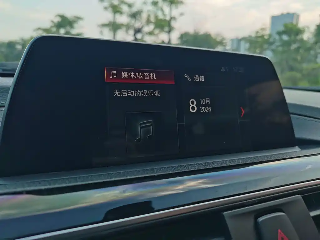 BMW 3 Series — миниатюра 15