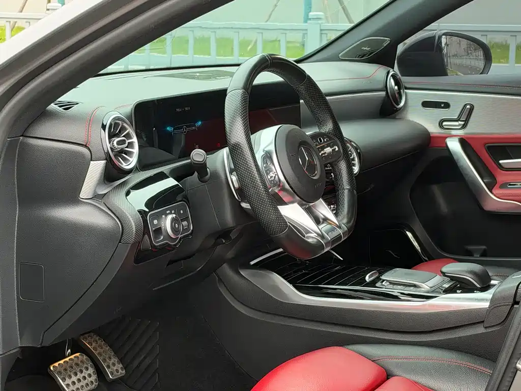 Mercedes-Benz A-Class AMG — миниатюра 4