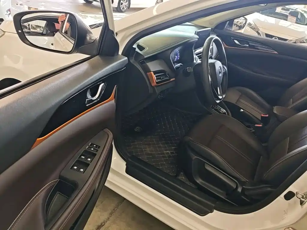 Changan Eado DT — миниатюра 16