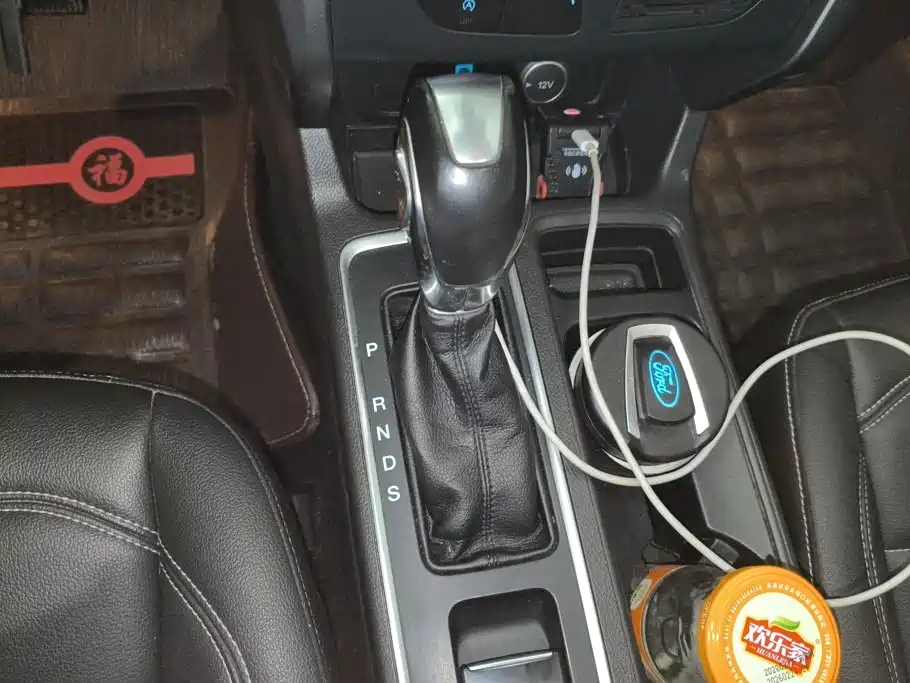 Ford Kuga — миниатюра 16