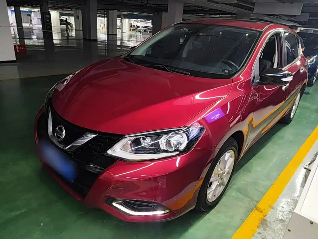 Nissan Tiida — миниатюра 2