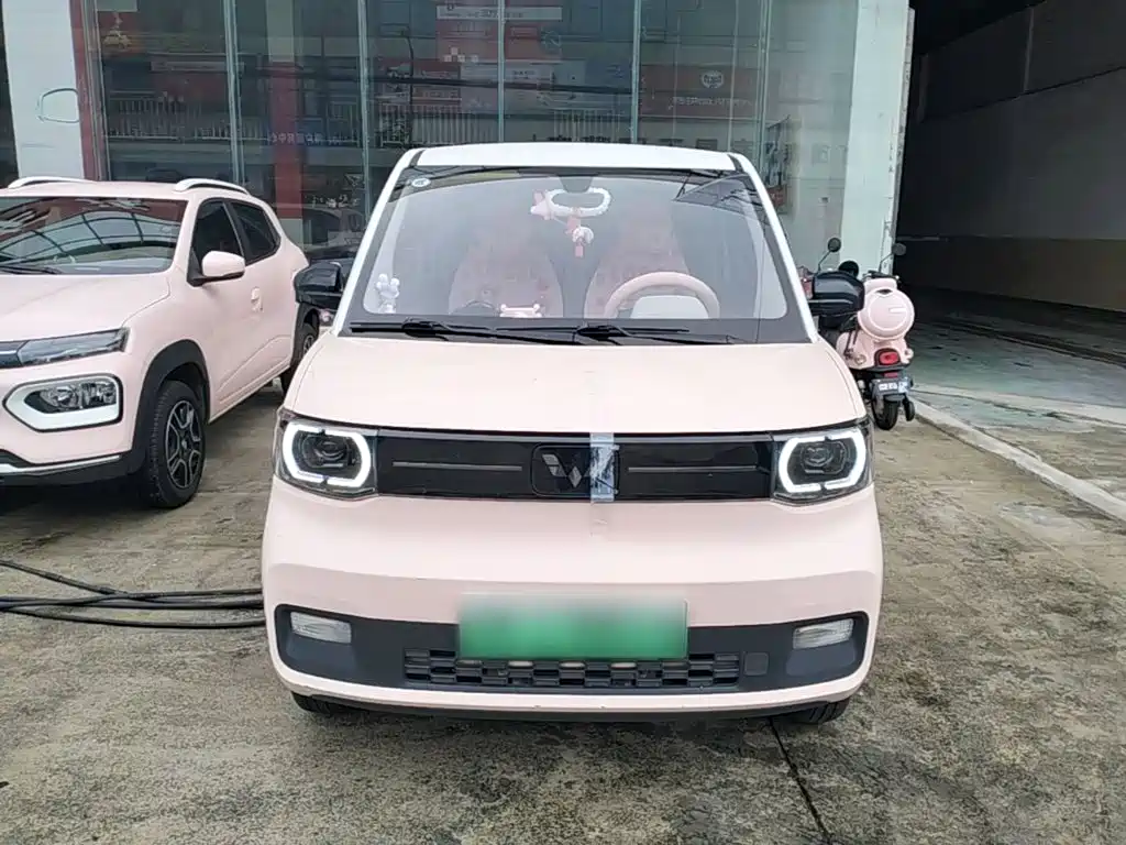 Wuling MINIEV — миниатюра 3