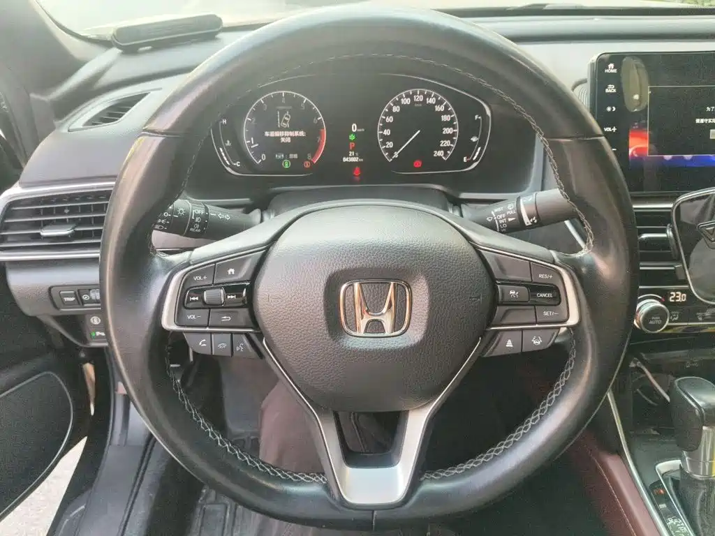 Honda Inspire — миниатюра 6