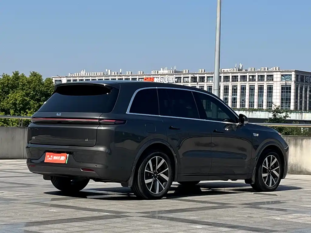 Li Auto Li L8 — миниатюра 4