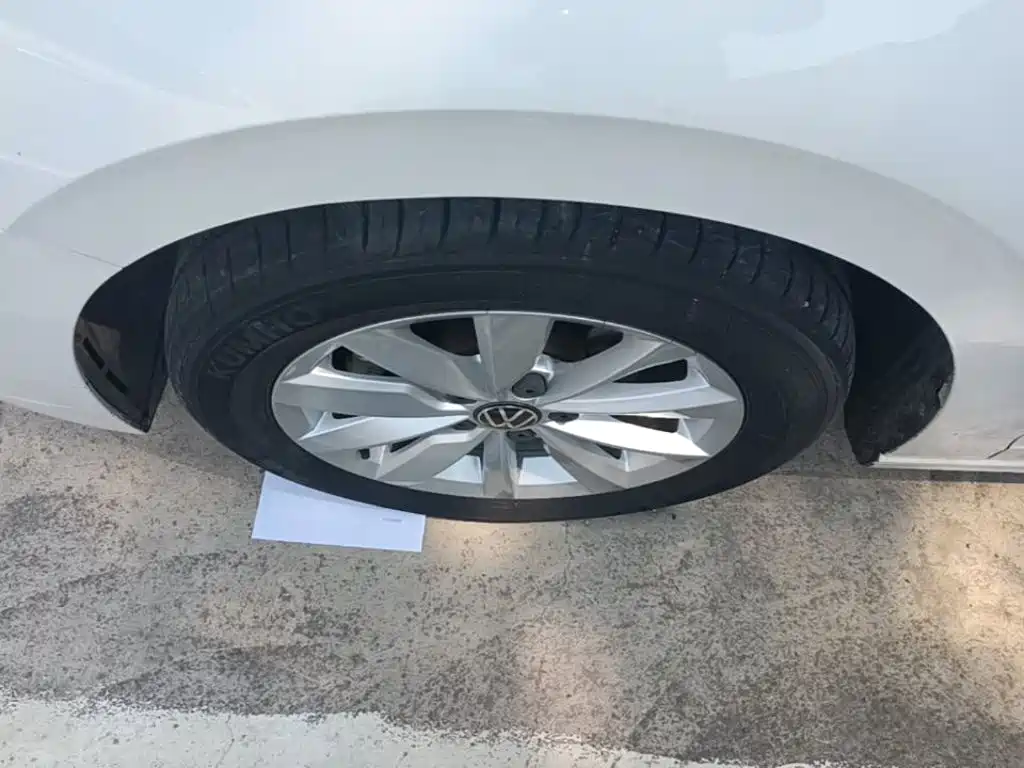 Volkswagen Bora — миниатюра 23