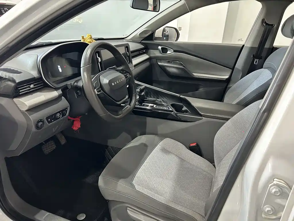 Baojun RC-5 — миниатюра 8