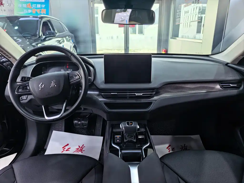 Hongqi Hongqi E-QM5 — миниатюра 11