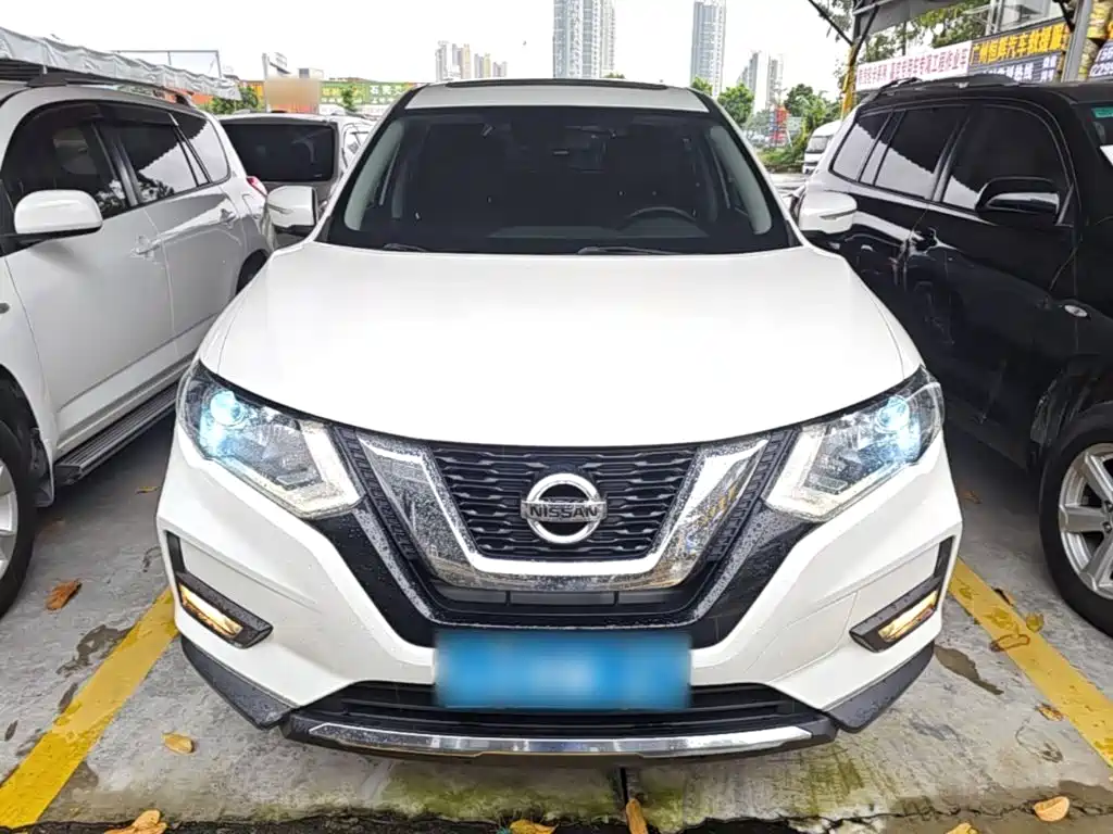 Nissan X-Trail — миниатюра 3