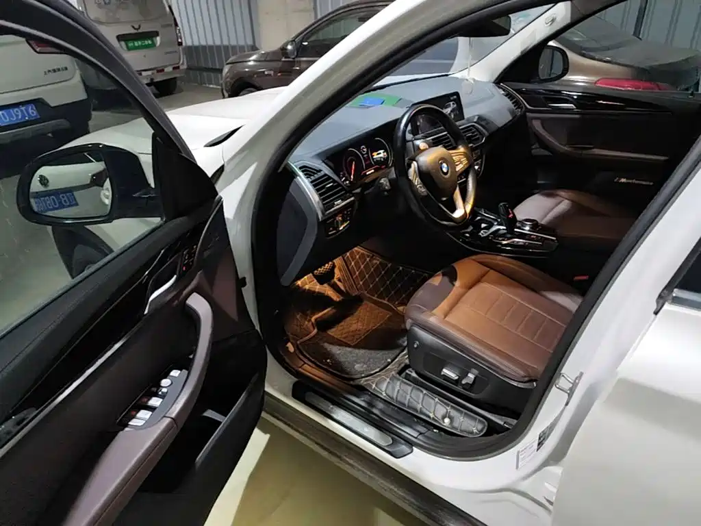 BMW X3 — миниатюра 18