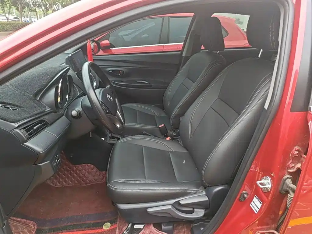 Toyota Yaris L — миниатюра 15
