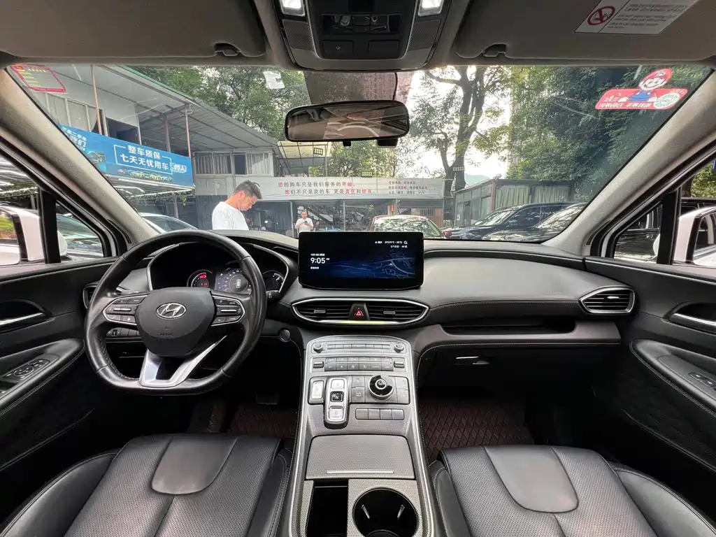 Hyundai Santa Fe — миниатюра 17
