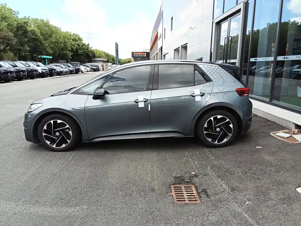 Volkswagen ID.3 — миниатюра 5