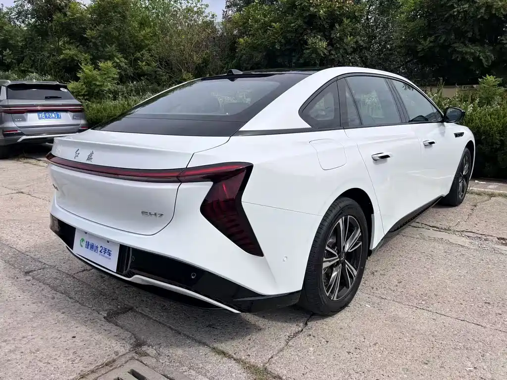 Hongqi Hongqi EH7 — миниатюра 24