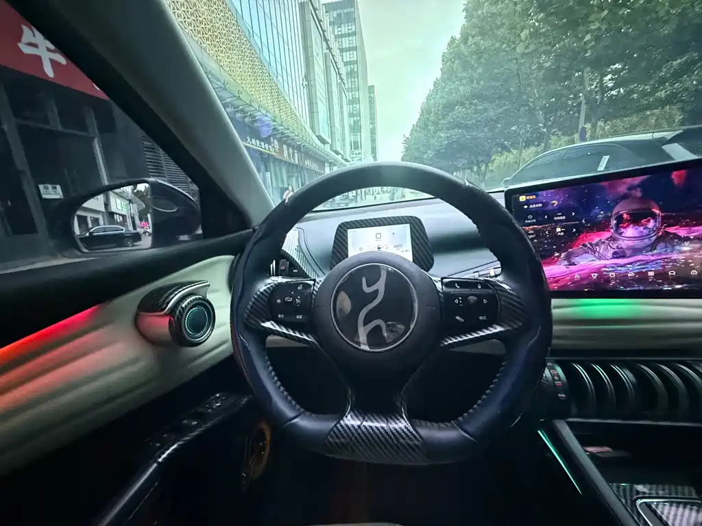 BYD Yuan Plus — миниатюра 9