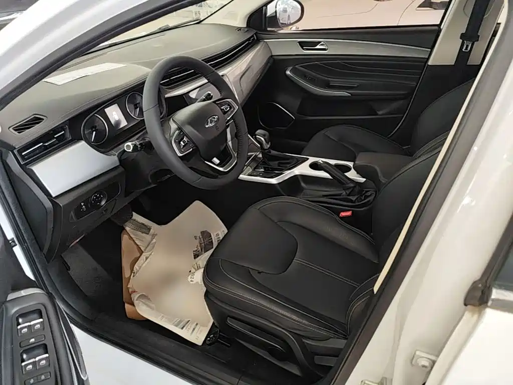 Chery Arrizo 5 — миниатюра 15