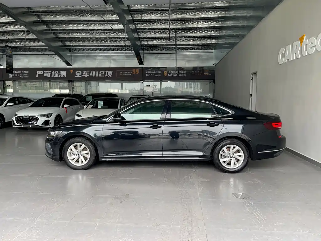 Volkswagen Passat — миниатюра 11