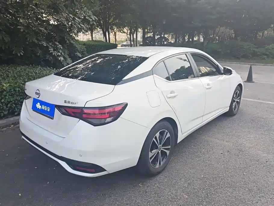 Nissan Sylphy — миниатюра 3