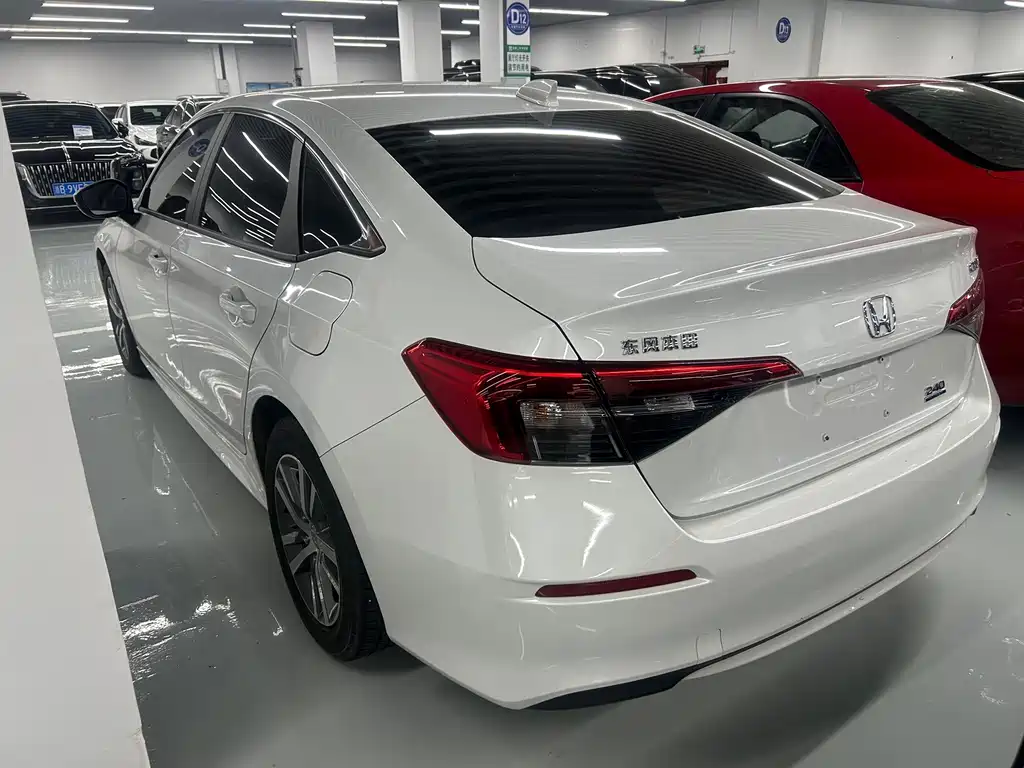 Honda Civic — миниатюра 14