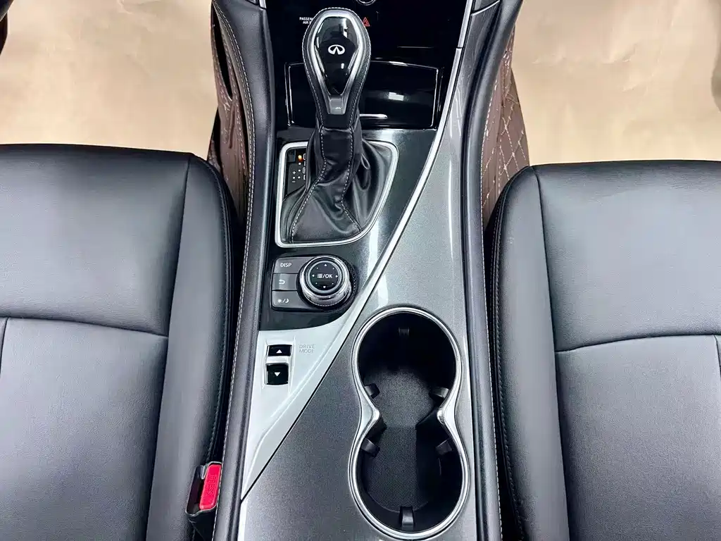 Infiniti Q50L — миниатюра 14