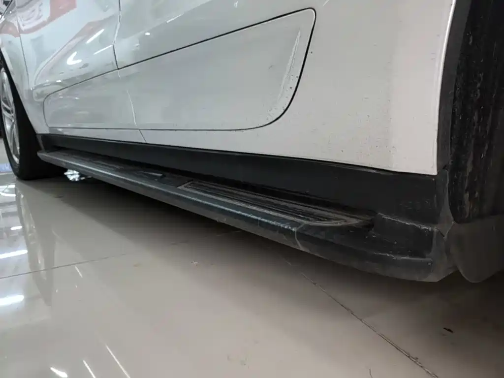 Porsche Macan — миниатюра 22