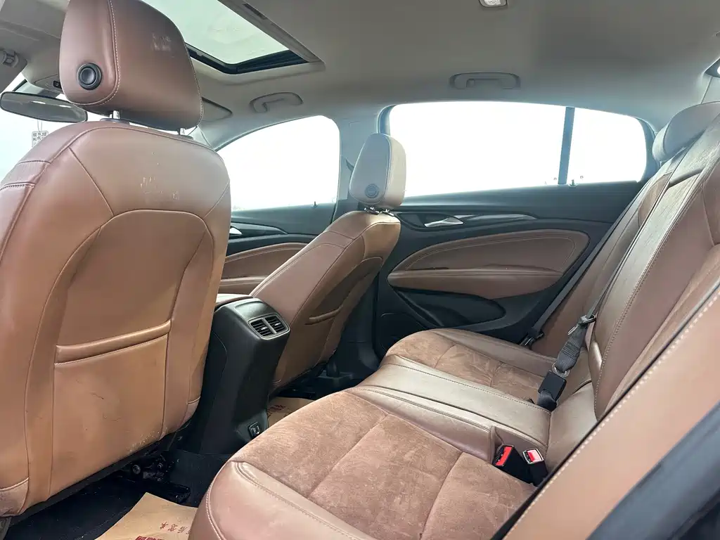 Buick Regal — миниатюра 5